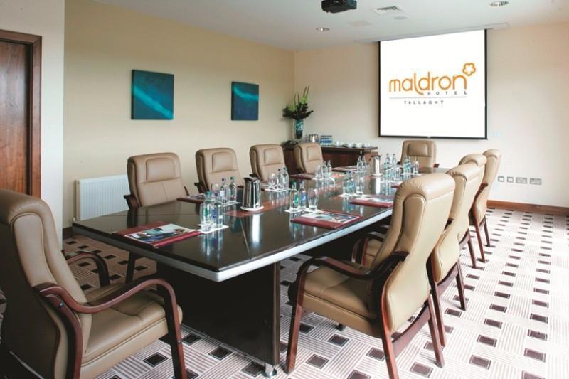 Maldron Hotel Тала Удобства фото
