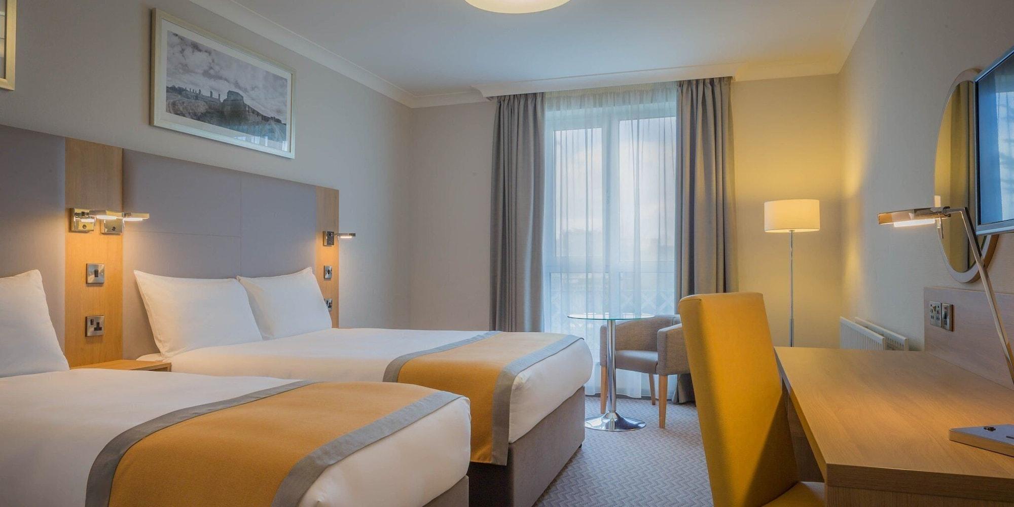Maldron Hotel Тала Экстерьер фото